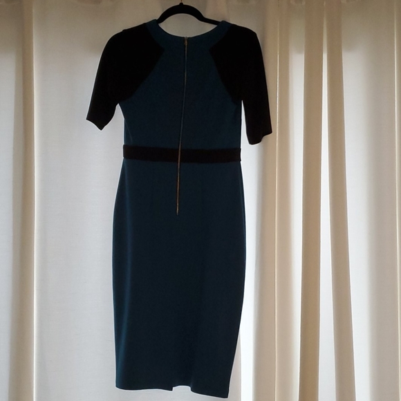 Color Block Dress - Picture 2 of 3